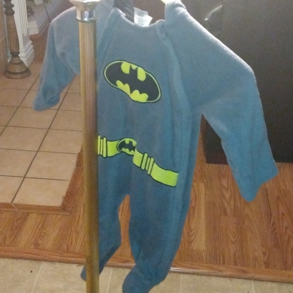Batman infant all in one size 6-9 month